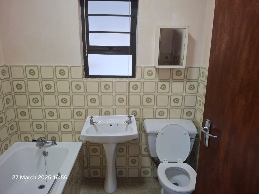 To Let 3 Bedroom Property for Rent in Framesby Eastern Cape